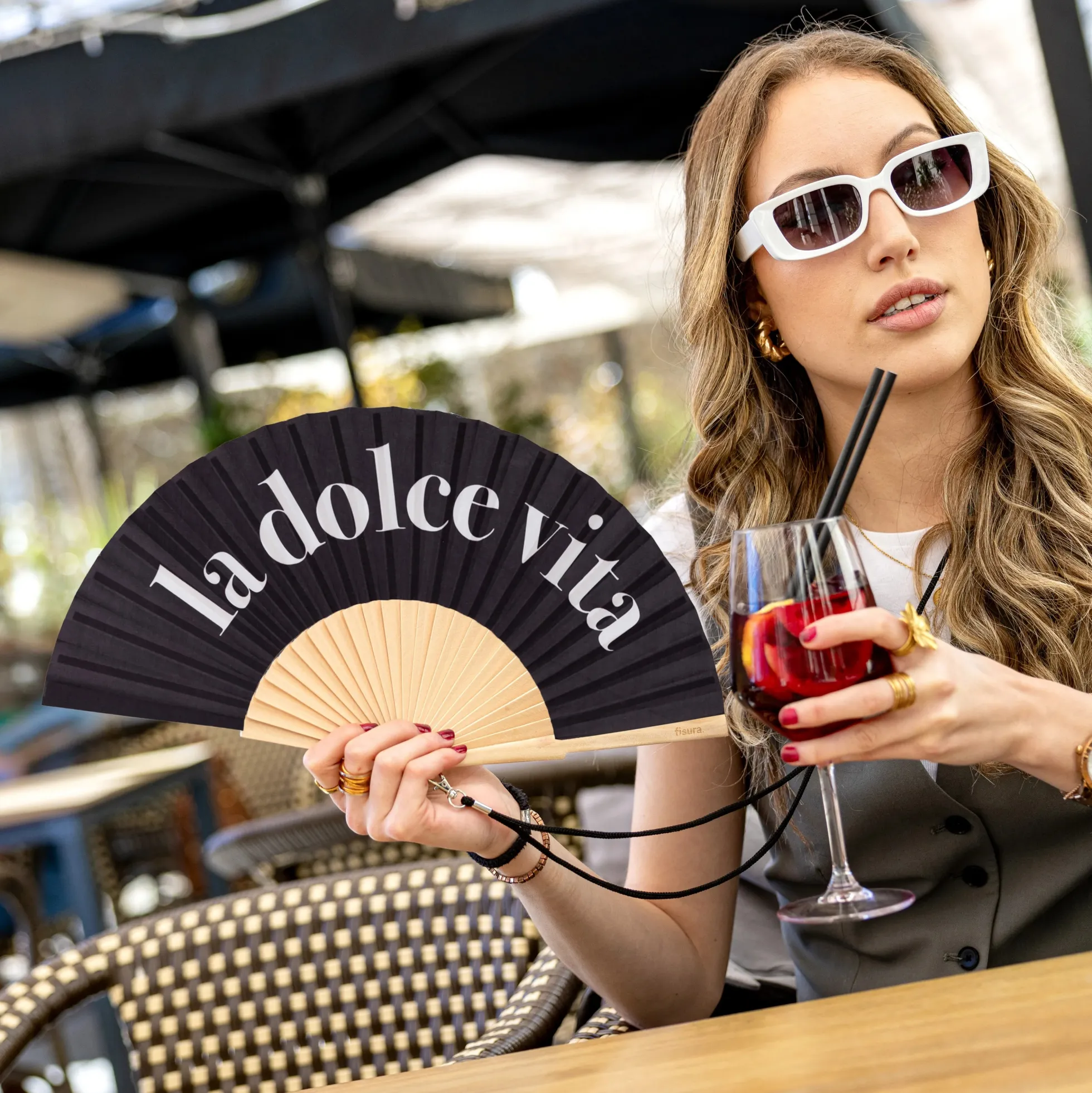 Abanico “La dolce vita” negro