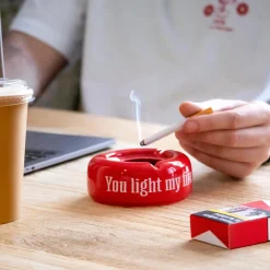 Cenicero “You light my fire”