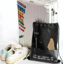 Kit limpieza zapatillas de viaje