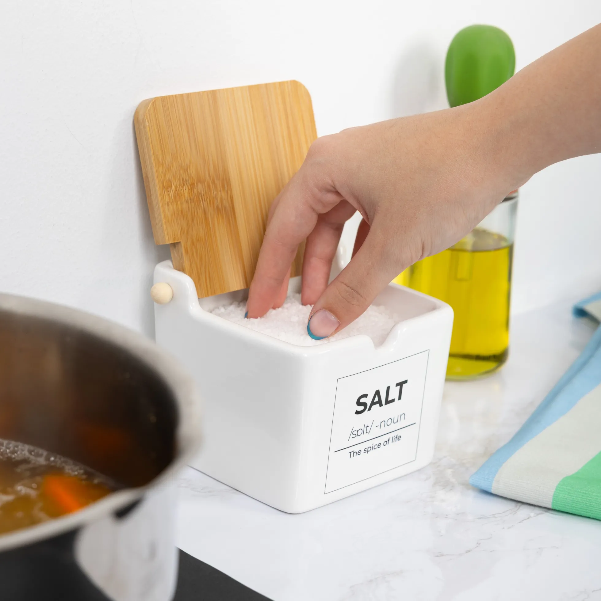 Salero “Salt” blanco